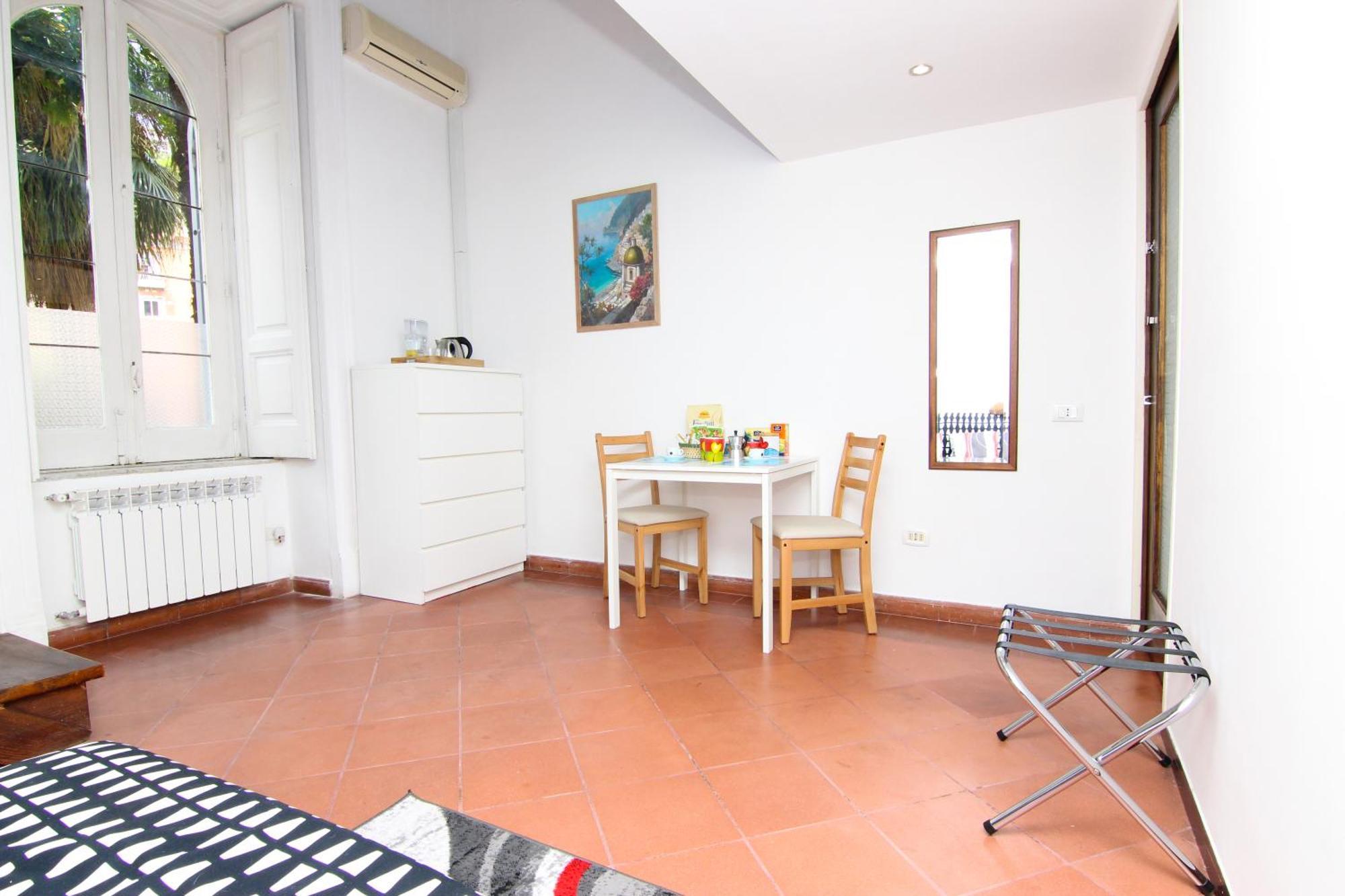 La Sirena A Mergellina Homestay *